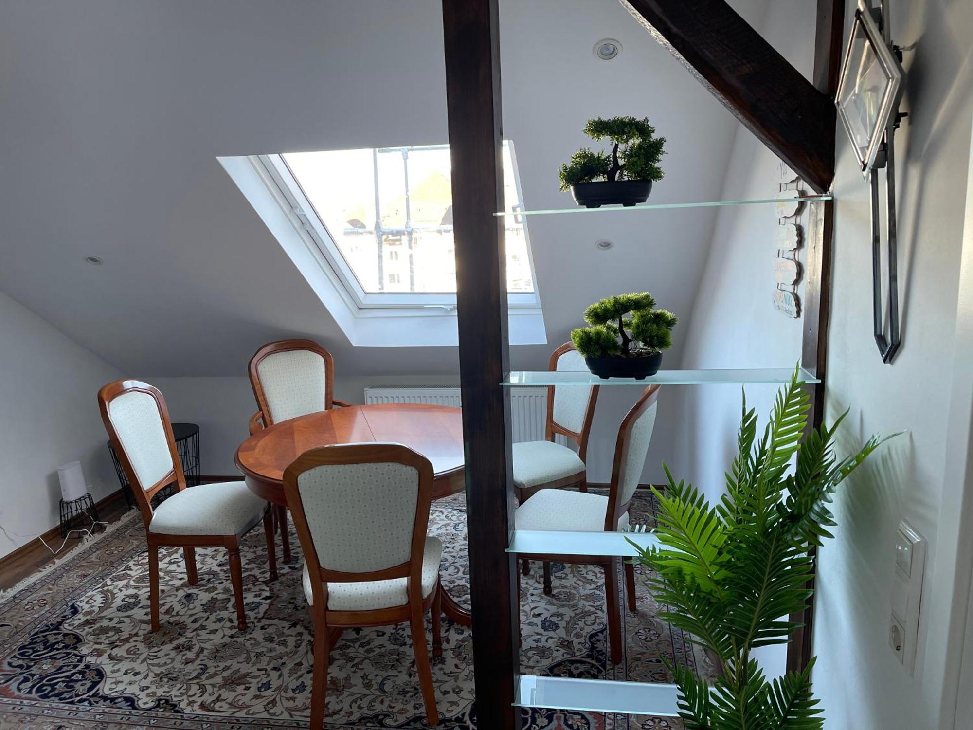Geraeumige 3-Zimmer-Ferienwohnung Im Herzen Von คาสเซล ภายนอก รูปภาพ